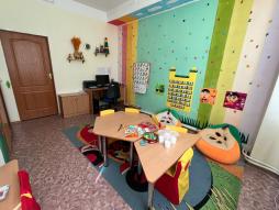 Кабинет учителя-логопеда ГКДОУ д/с № 23 "Радуга". Рабочее место, учебный и наглядные пособия