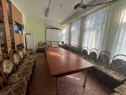 Методический кабинет ГКДОУ д/с № 23 "Радуга". Интерактивная доска для проведения занятий и семинаров